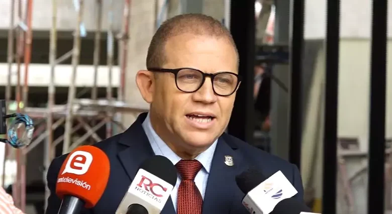 fuerza-del-pueblo-exige-aprobar-ya-el-codigo-penal-sin-mas-cambios