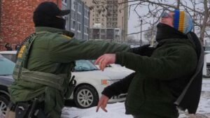 arrestan-a-agente-de-ice-acusado-de-disparar-a-migrante-venezolano-en-minnesota