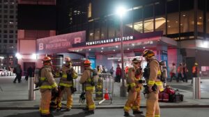 video:-al-menos-cinco-heridos-tras-incendio-en-penn-station-de-nueva-york