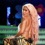 Karol G  se presenta ante más de 90 mil personas en Chicago