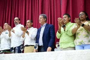 Leonel encabeza asambleas en La Vega y Bonao y asegura Fuerza del Pueblo ganará las próximas elecciones