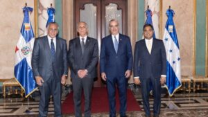 Presidente Honduras solicita asesoría RD para montaje de justa