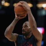 Kawhi multado con 700 mil dólares y jefe de operaciones de los Clippers por elusión de tope salarial