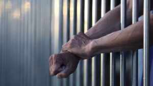 mato-a-un-hombre-en-ensanche-isabelita-el-ano-pasado-y-ahora-un-tribunal-lo-condeno-a-30-anos-de-prision