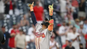 ronald-acuna-sigue-escribiendo-linea-doradas-en-su-carrera