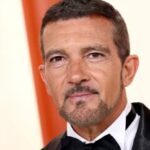 Antonio Banderas llama a los jóvenes a buscar más allá de las nuevas tecnologías