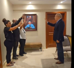 Danilo Medina juramenta dirigentes de la Fuerza del Pueblo que pasan al PLD en Santiago