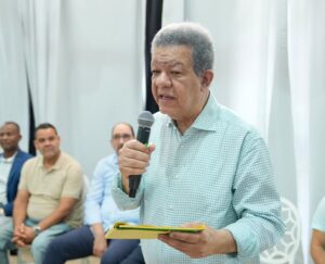 Reportaje- Leonel sacude tres provincias del Sur, pide a funcionarios hacer sus tareas y dejar de quejarse