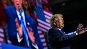 Trump promete 5.000 dólares a cada adulto de EEUU si los republicanos ganan en noviembre