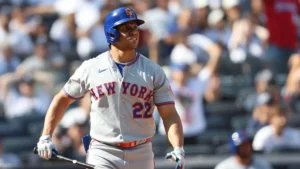 Francisco Lindor y Juan Soto frenan descorche de champaña a los Yankees