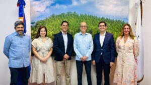 Gobierno y sector cementero renuevan compromiso para el desarrollo sostenible y resiliente