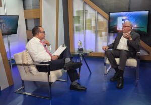 Pedro Richardson: “Collado tiene 84 % a lo interno en PRM;llegarán más figuras; pide fondos a LA y critica a LF