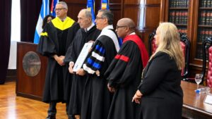 UASD inviste en Buenos Aires a Eugenio Raúl Zaffaroni como Doctor Honoris Causa