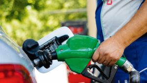 ¡sorpresa-en-los-combustibles!-gasolina-premium-y-gasoil-optimo-suben-rd$9