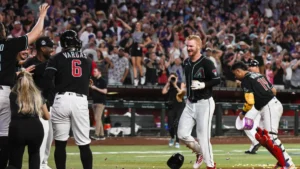 Diamondbacks dejan a los Yankees en el terreno