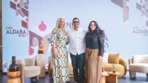 Arquitectos dominicanos comparten experiencia de su participación en Barcelona 2026