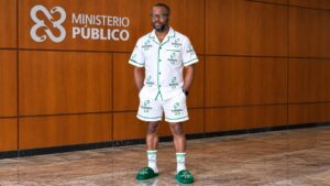 ¿Duerman con ropa? Wilson Camacho publica foto en pijama con calcomanías de «Senasa 2.0»