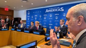 Abinader dialoga con Trump y líderes regionales sobre agenda común