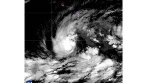 Dos amenazas en el Pacífico: el huracán Polo genera lluvias en México y Nolo se dirige a Hawái