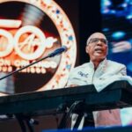 Ramón Orlando agradece el apoyo recibido en su concierto por los 50 años de carrera