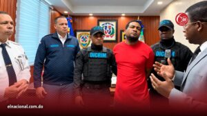 Se entrega supuesto implicado en atraco contra oficina de remesas en Azua