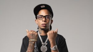 “Bailo Rocky” del intérprete urbano Yoan Retro recibe certificaciones de Oro y Platino