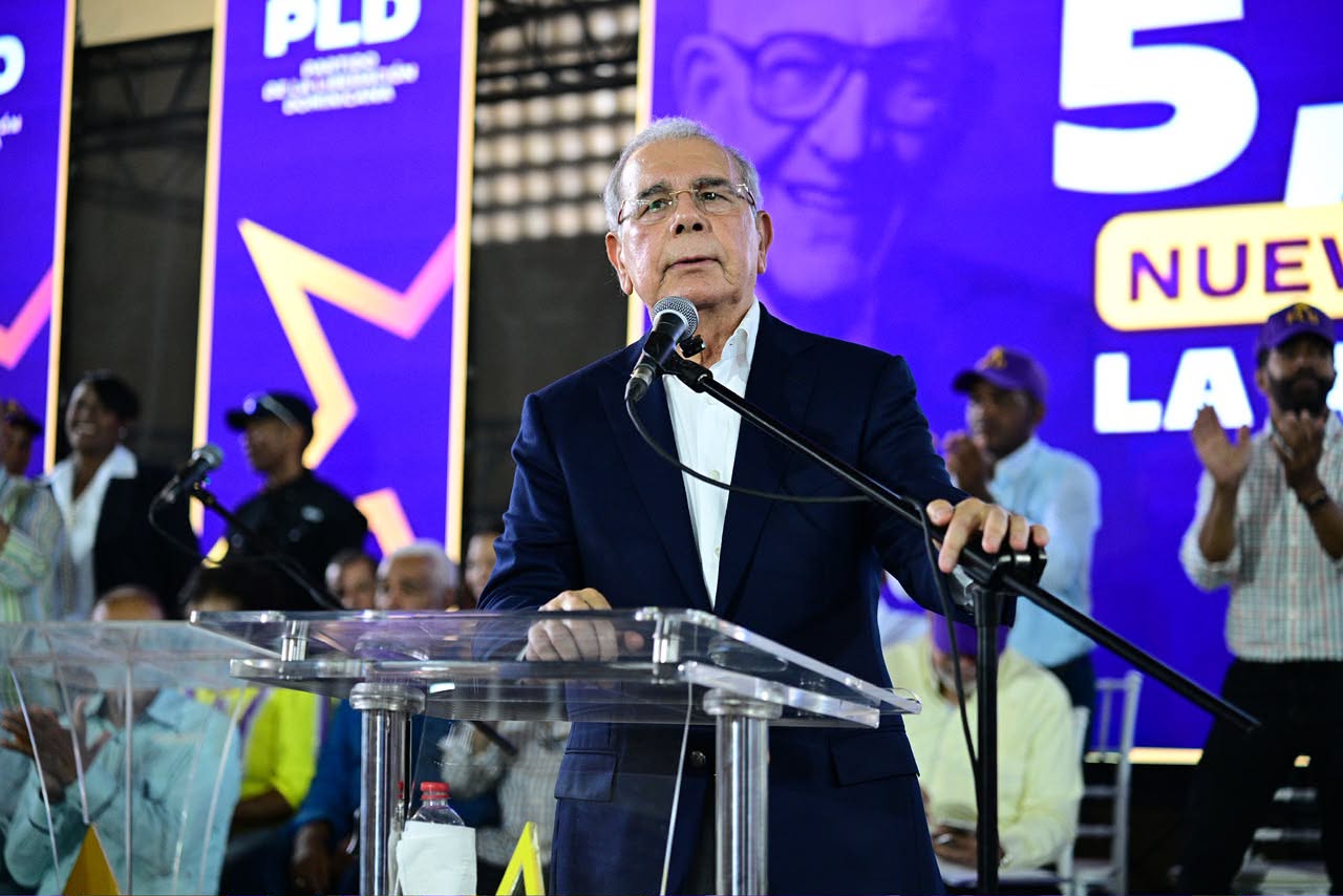 Danilo Medina en Higuey: “El 80 % de la población dice que el país va por el camino equivocado”; acusa al Gobierno de fallarle al pueblo