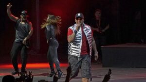 ¡A su tierra natal! Don Omar fija en Puerto Rico el espectáculo final de su gira para 2027