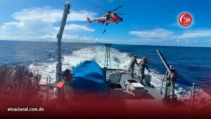 Guardacosta de EUA y Armada RD siguen búsqueda de sobrevivientes embarcación zozobró cerca Puerto Rico
