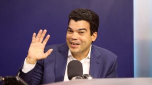 Exigen explicaciones a Wellington Arnaud por más de RD$3,800 millones invertidos «sin obras visibles»