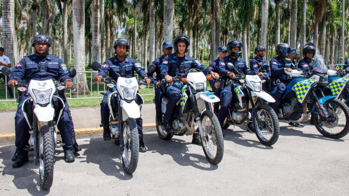 ¡990 nuevos agentes a la calle! Arranca la expansión del patrullaje policial en La Altagracia