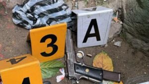 Dos presuntos delincuentes mueren tras enfrentar a tiros a agentes del DICRIM