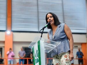 Carolin Matos: “La cuna de la Constitución es hoy la cuna del olvido” y afirma Leonel devolverá el desarrollo a San Cristóbal