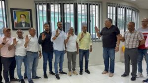 Danny Holguín presidirá Asociación de Baloncesto de La Vega; los clubes le otorgaron 21 votos; hubo una sola plancha