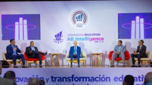 ITSC reúne a expertos y ministros para debatir sobre el uso de la IA en la educación