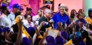 “Gobernar es resolver”, afirma Gonzalo Castillo tras recorrer ocho localidades de San Cristóbal