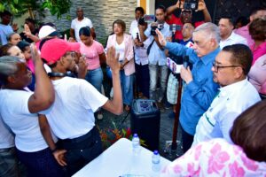 Miguel Vargas exige que la Policía actúe apegada a la ley y respete los derechos humanos