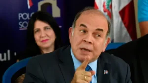 Pelegrín Castillo acusa a EE.UU. y potencias extranjeras de orquestar el colapso de Haití