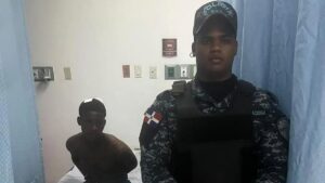 Capturan uno de dos hombres acusados secuestrar y agredir sexualmente a una adolescente en Villa Mella