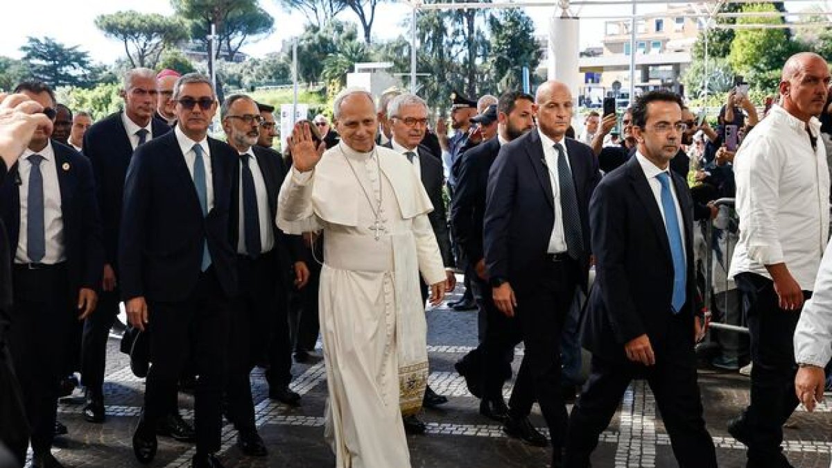 Concluye positivamente la operación del papa para extirparle un nódulo en el pulmón