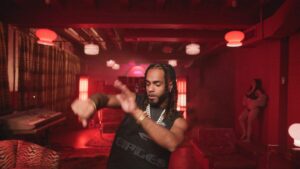 Jimmy FM presenta “LV”, un sencillo sobre el lujo, el deseo y el exceso