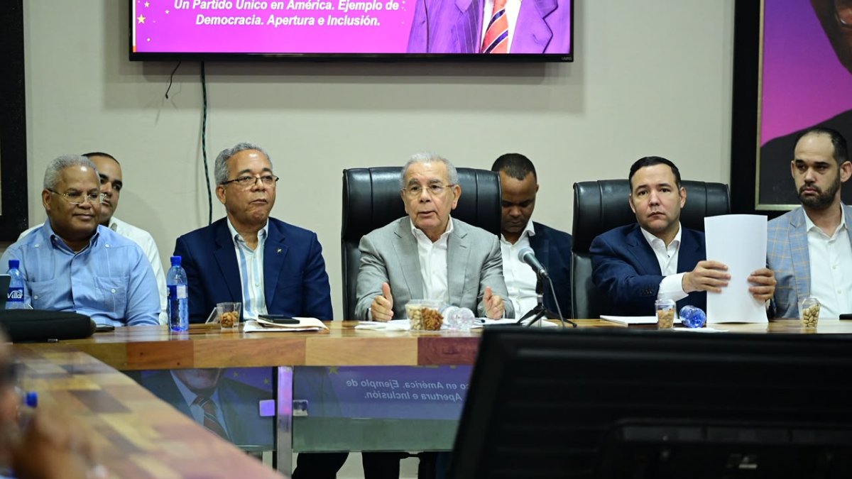 Estrategia en el PLD: Danilo Medina ordena mudar las estructuras partidarias a las comunidades