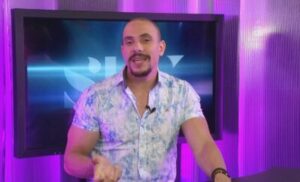 Juan Esteban responde a Fausto Mata: «No tengo techo de cristal»