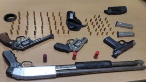 Policía arresta a 287 personas y ocupa 39 armas de fuego en una semana