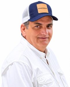 Cristhian Antomarchi anuncia aspiración a diputado por Hato Mayor para 2028
