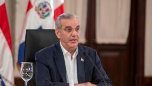 Abinader designa a 25 funcionarios en el servicio exterior