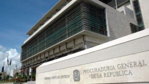 MP arresta a hombre condenado por ataque con sustancia corrosiva a su expareja en Santiago