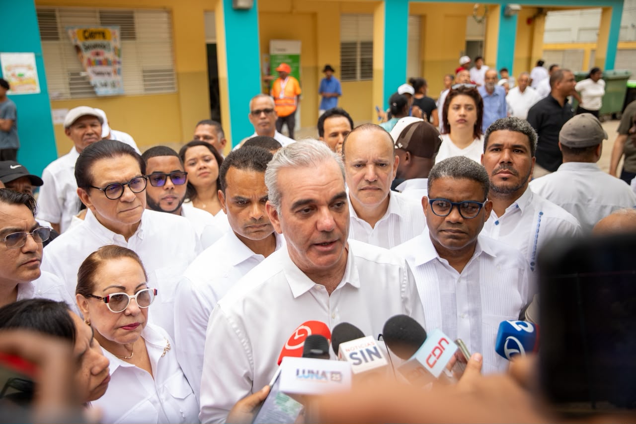 Video- Abinader dice autoridades de seguridad RD se mantiene en sesión permanente por escalada crisis Haití