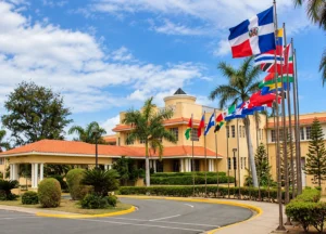 Cuatro dominicanos preparan su retorno al país tras desistir de participar en la guerra Rusia-Ucrania