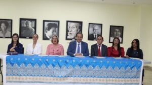 Premian a periodistas por investigaciones sobre violencia de género y salud pública